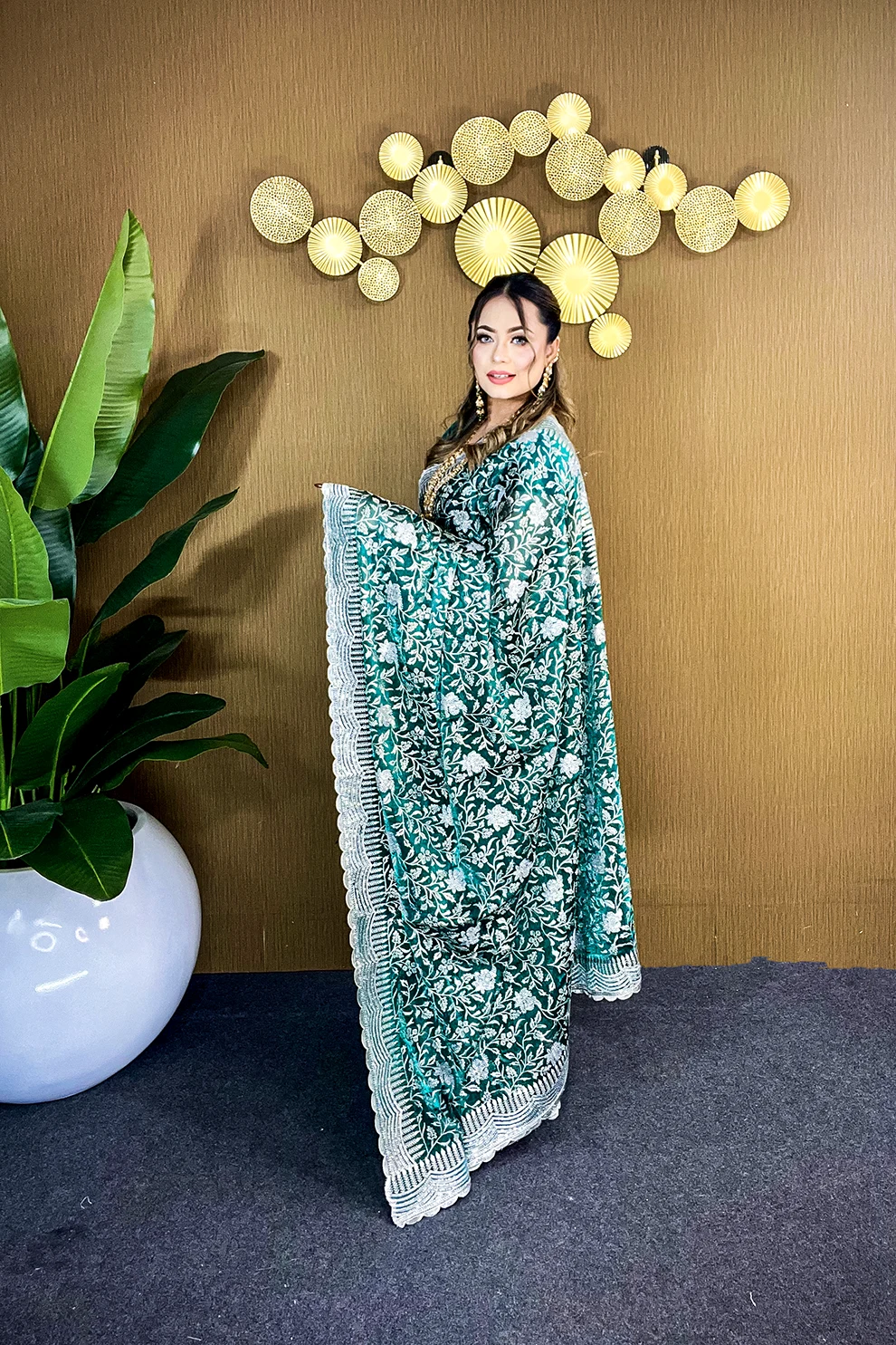 Forest Green Silver Grace – Premium High Grade Stone Saree ✨
